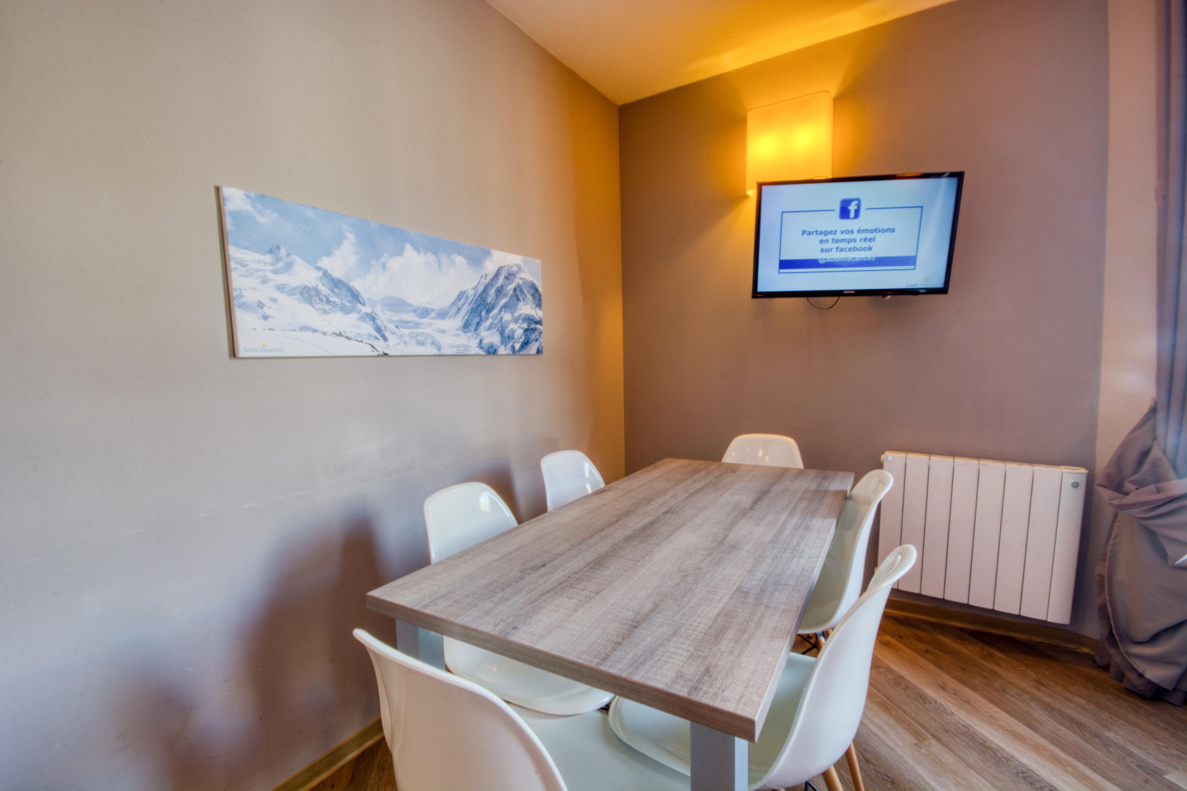 Sowell Residences New Chastillon Isola 2000 Exteriér fotografie